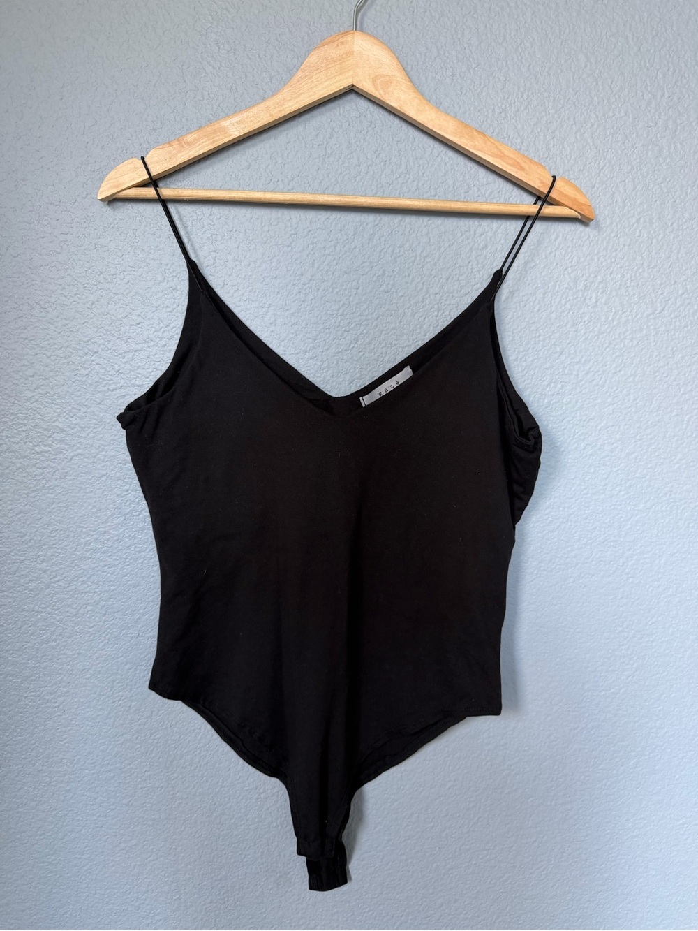 gaze Black V-Neck Spaghetti Strap Bodysuit
